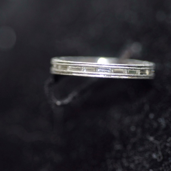 David Klass Engraved 1.04Ct Solid Platinum Baguett - Picture 6 of 12